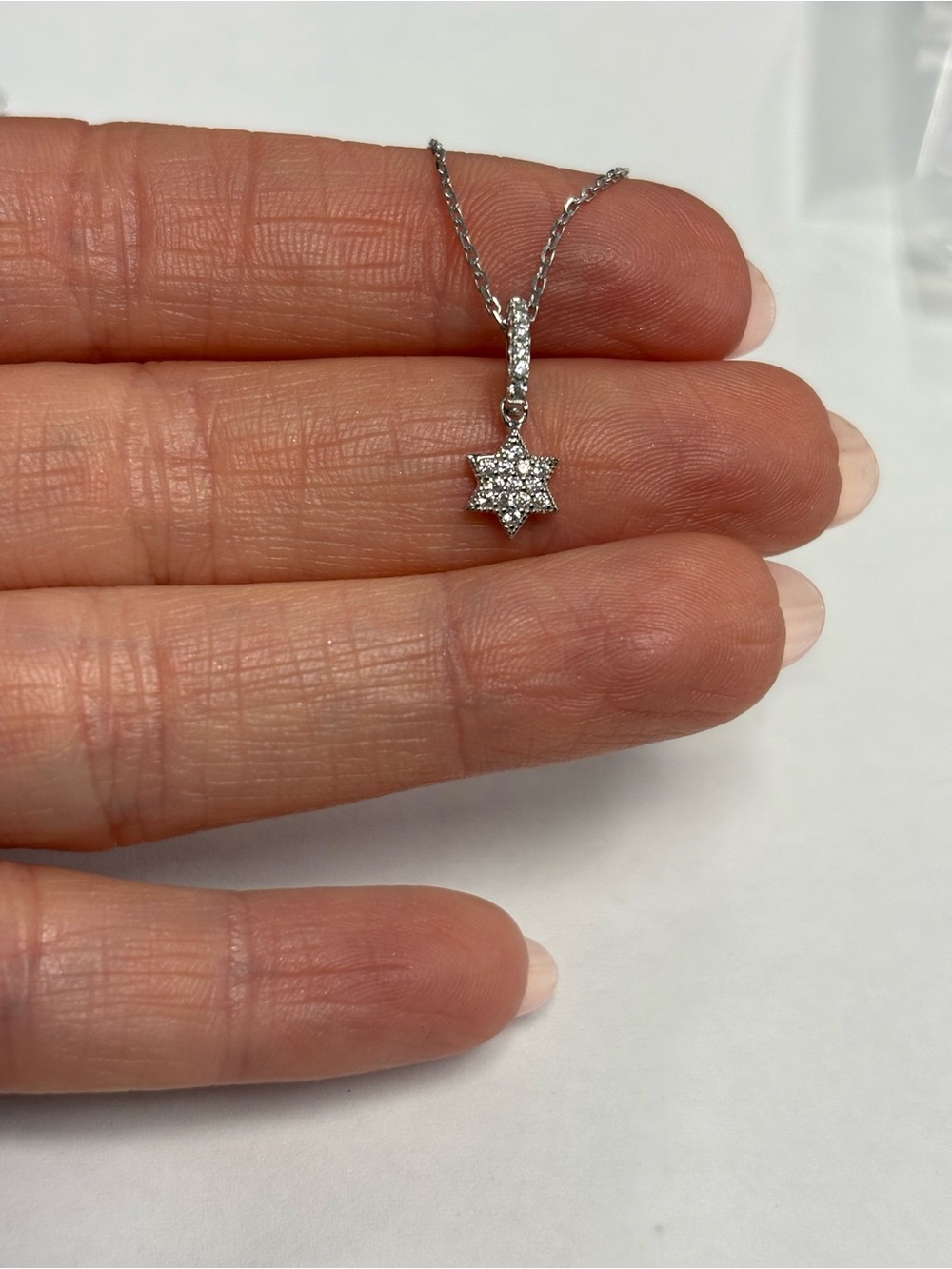 Suzy Levian Sterling Silver Pave White CZ Star Pendant Necklace NWT